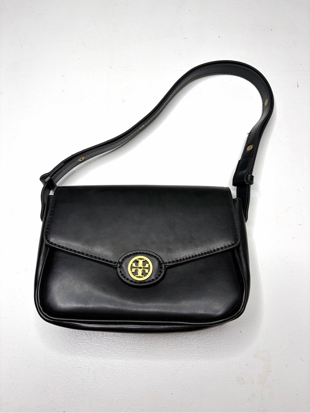 Vintage Tory Burch Black Smooth Leather Flap Shoulder Bag Gold Hardware